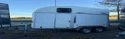 Hästtransporter  fordon & transport till salu: Royal XT Thule  - Annons 3
