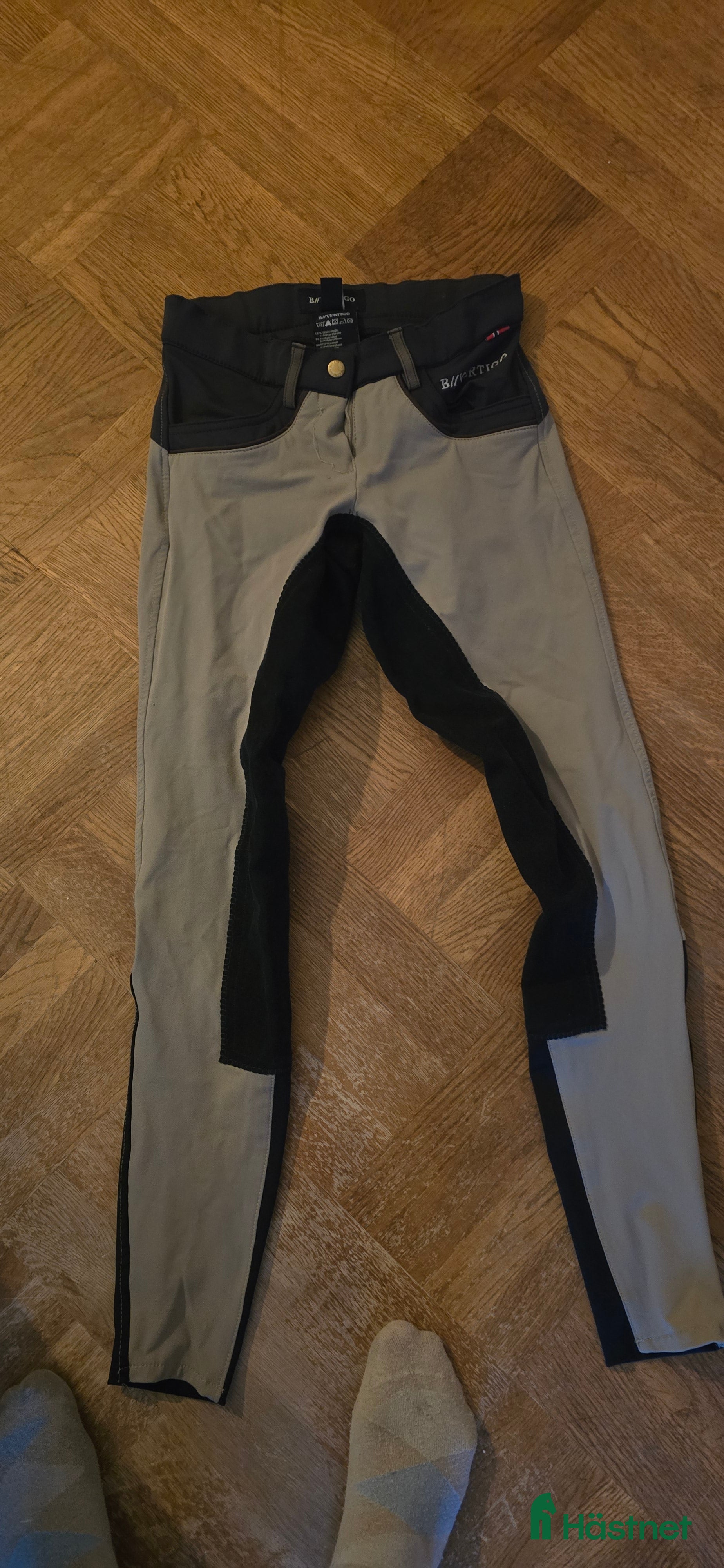 Ridbyxor ryttarutrustning till salu: Olika ridbyxor  i Malmköping - Annons 23