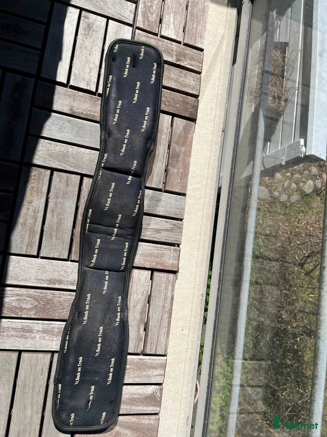 Sadeltillbehör hästutrustning till salu: Back on track sadelgjord dressyr, 50cm - Annons 2