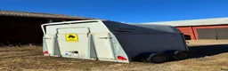 Hästtransporter  fordon & transport till salu: Fin transport med lite skönhetsfel - Annons 3