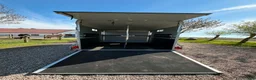 Hästtransporter  fordon & transport till salu: Hästtransport i nyskick, med sadelkammare. - Annons 5