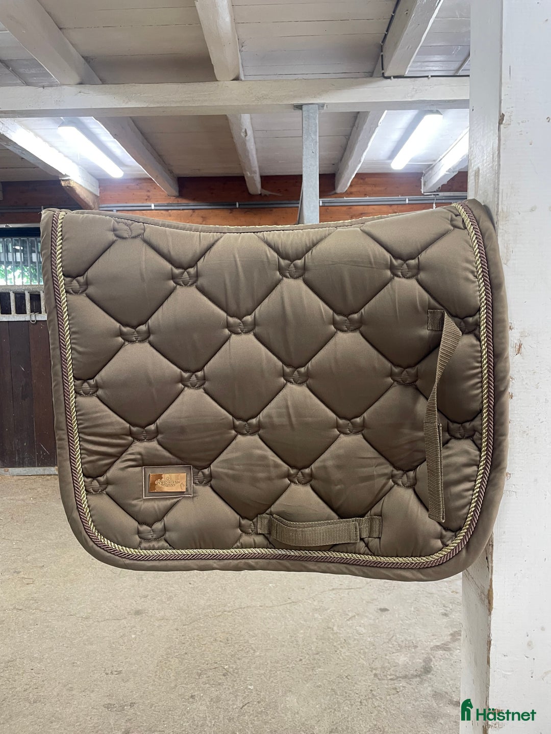 Schabrak & Vojlockar hästutrustning till salu: ES schabrak i Tungelsta - Annons 1