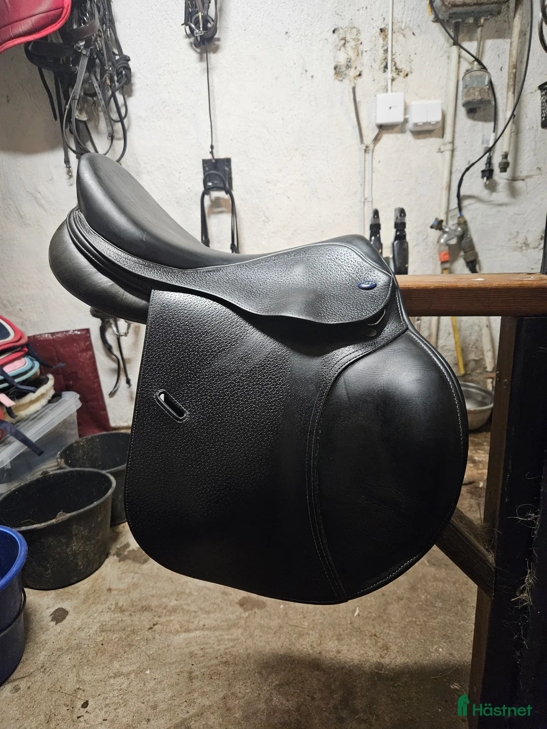 Sadlar hästutrustning till salu: Lippo Hoppsadel till ponny och junior  i Torsby - Annons 2