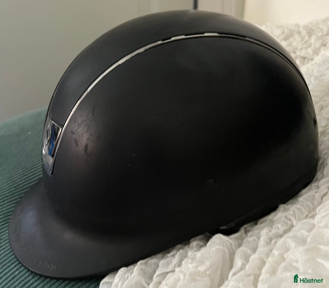 Hjälmar ryttarutrustning till salu: Samshield hjälm  i Flyinge - Annons 3