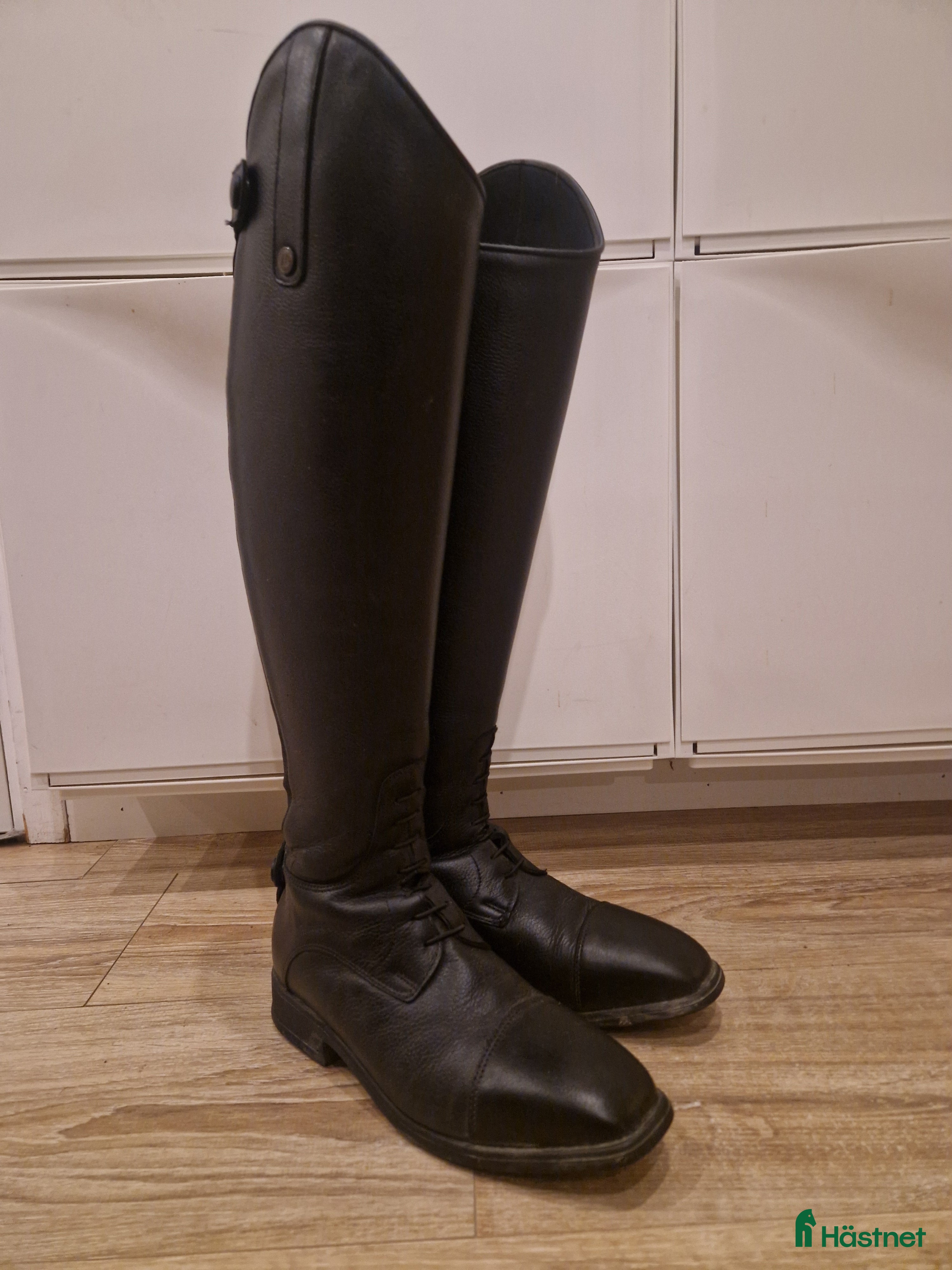 Ridstövlar ryttarutrustning till salu: Superfina Amadora ridstövlar, JH Collection stl 38 i Uppsala - Annons 21