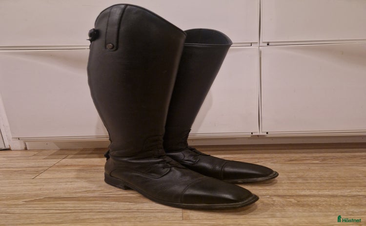 Ridstövlar ryttarutrustning till salu i Uppsala - Annons 14