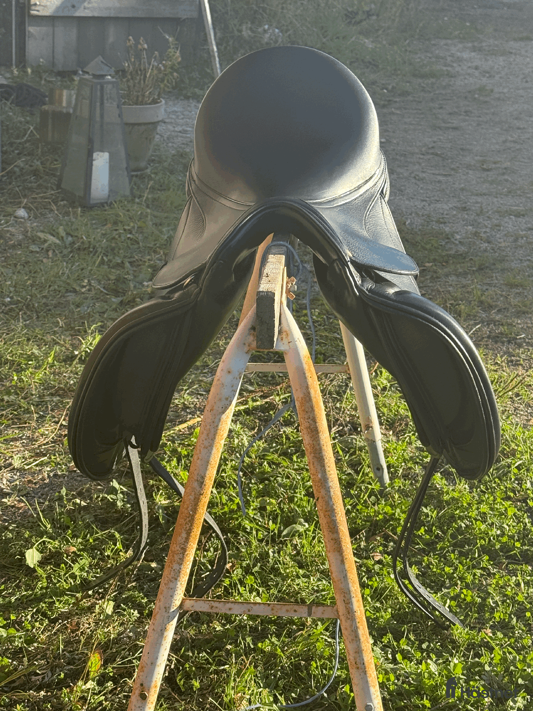 Sadlar hästutrustning till salu: Schleese Rokeno Dressyrsadel i Lindesberg - Annons 3