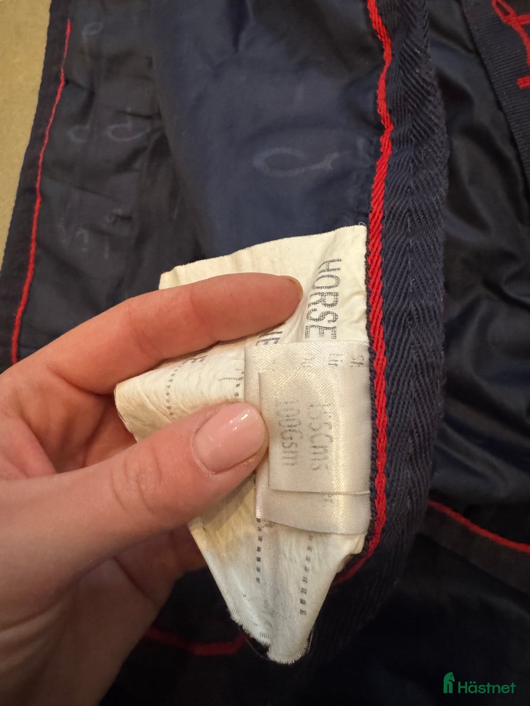 Täcken hästutrustning till salu: Stalltäcke Basic 420D 100g Marinblå - Annons 2