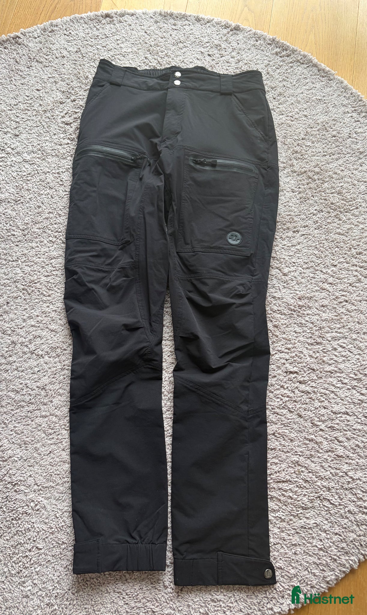 Övrigt Ridkläder ryttarutrustning till salu: Funktionsbyxa UHIP - Annons 1