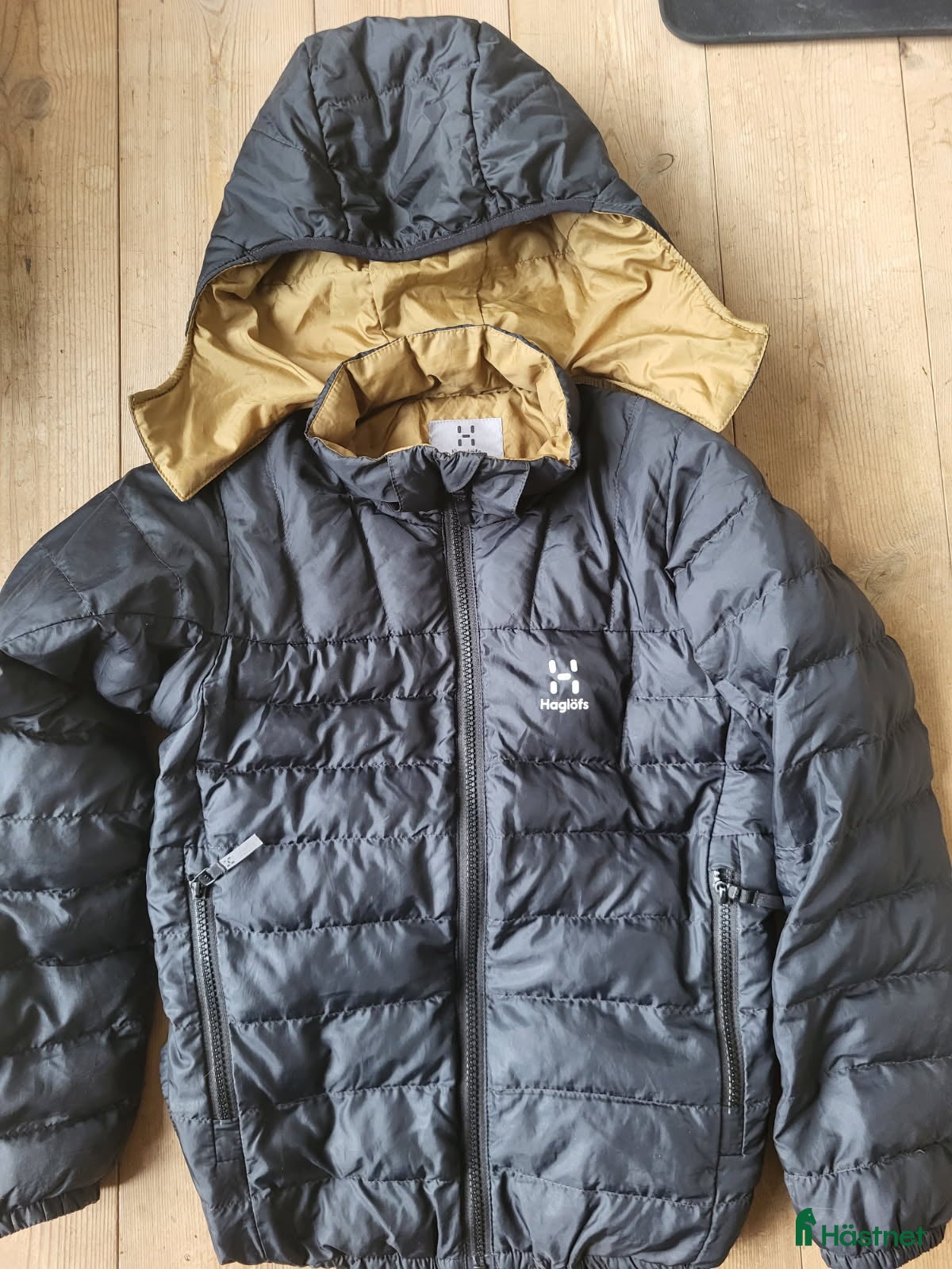 Jackor & Kavajer ryttarutrustning till salu: Jacka Haglöfs - Annons 1