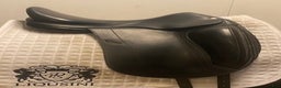 Sadlar hästutrustning till salu: Dressyrsadel Equipe Emporio 17" i Uppsala - Annons 1