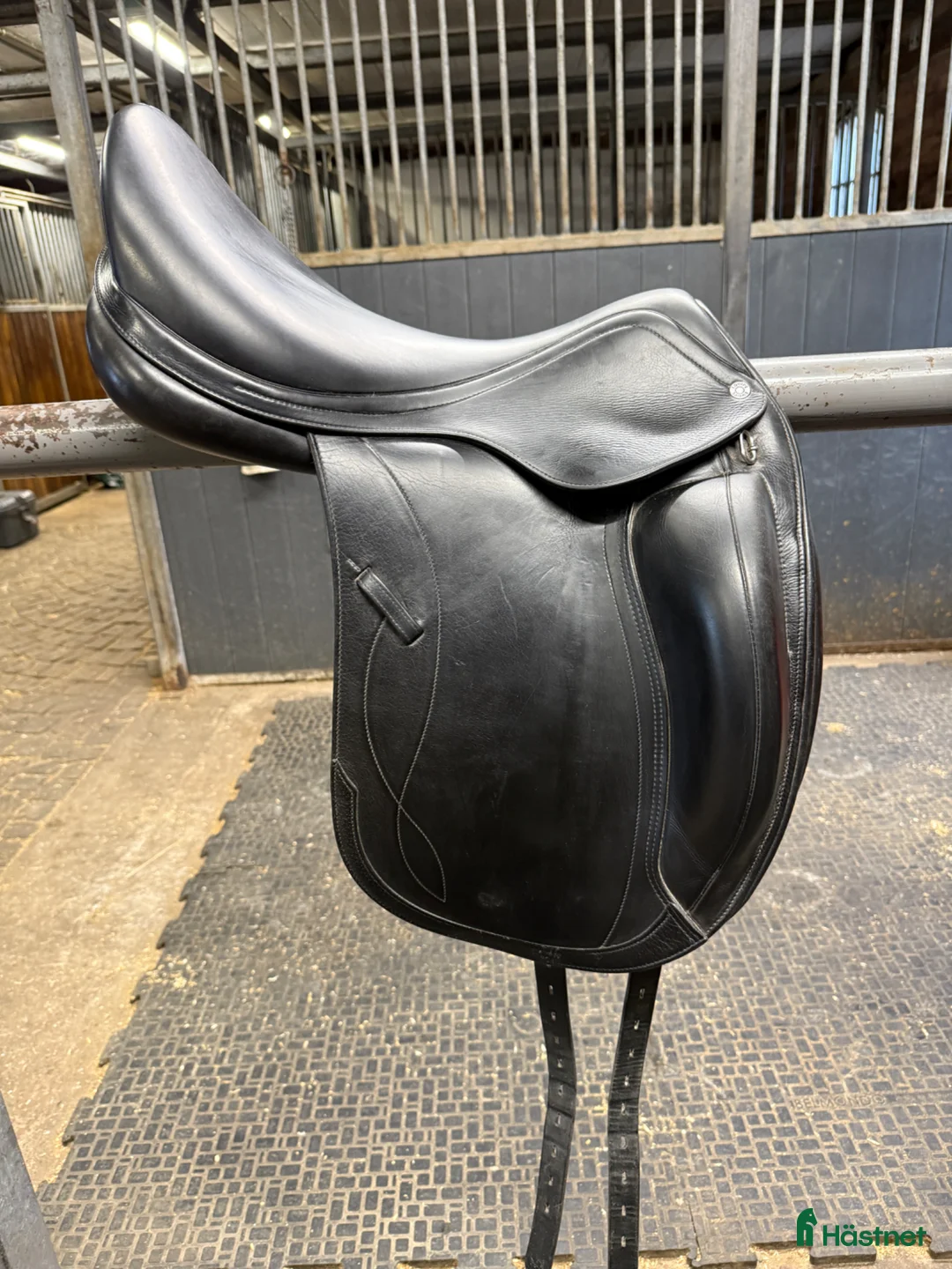 Sadlar hästutrustning till salu: Fin Equipe Olympia  - Annons 3