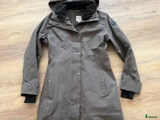 Jackor & Kavajer ryttarutrustning till salu: Uhip Hailey Regnkappa 38 - Annons 2