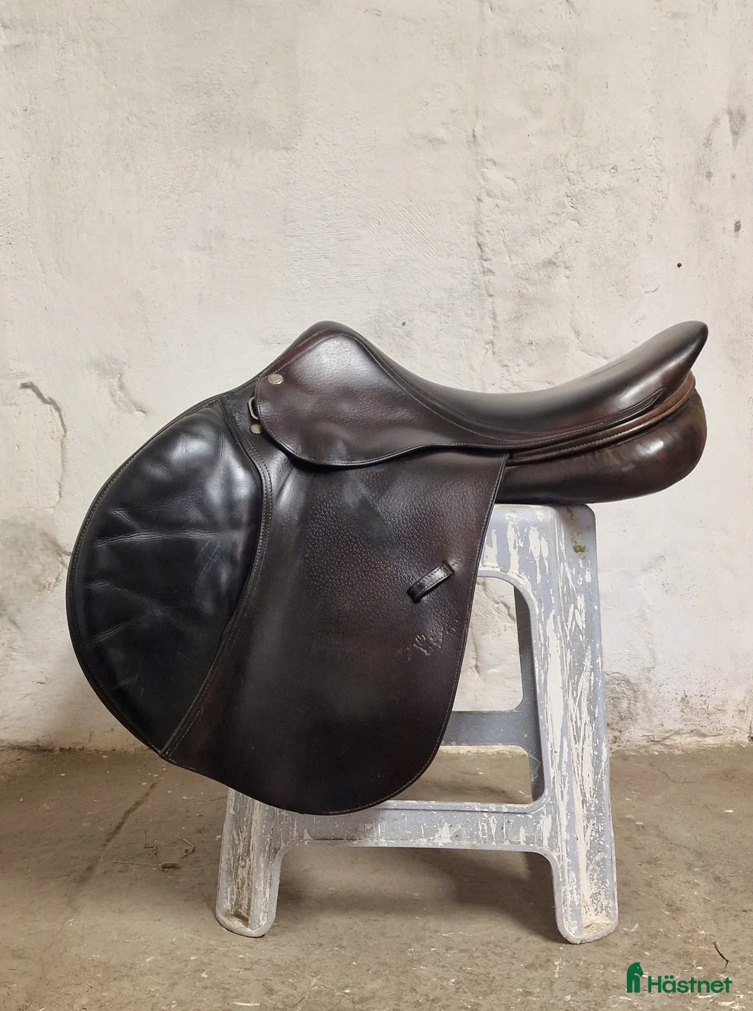 Sadlar hästutrustning till salu: Equipe Oxer i Matfors - Annons 1