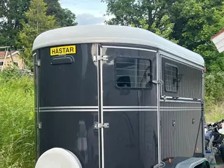 Hästtransporter fordon & transport till salu: Fautras Oblic 2 i superskick - Annons 1