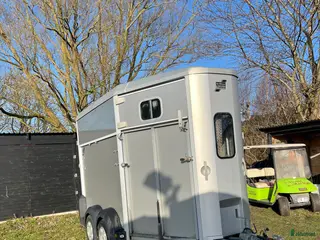 Hästtransporter fordon & transport till salu: Hästtransport - Annons 2