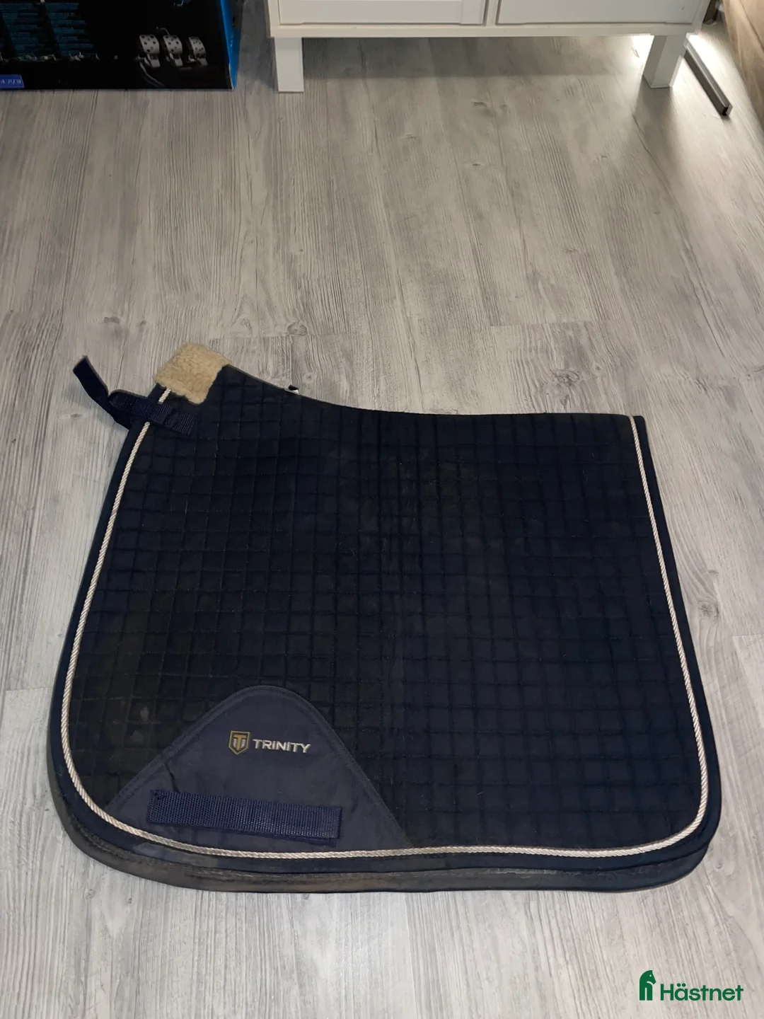 Sadeltillbehör hästutrustning till salu: Sadelgjordar och Schabrak  i Täby - Annons 2