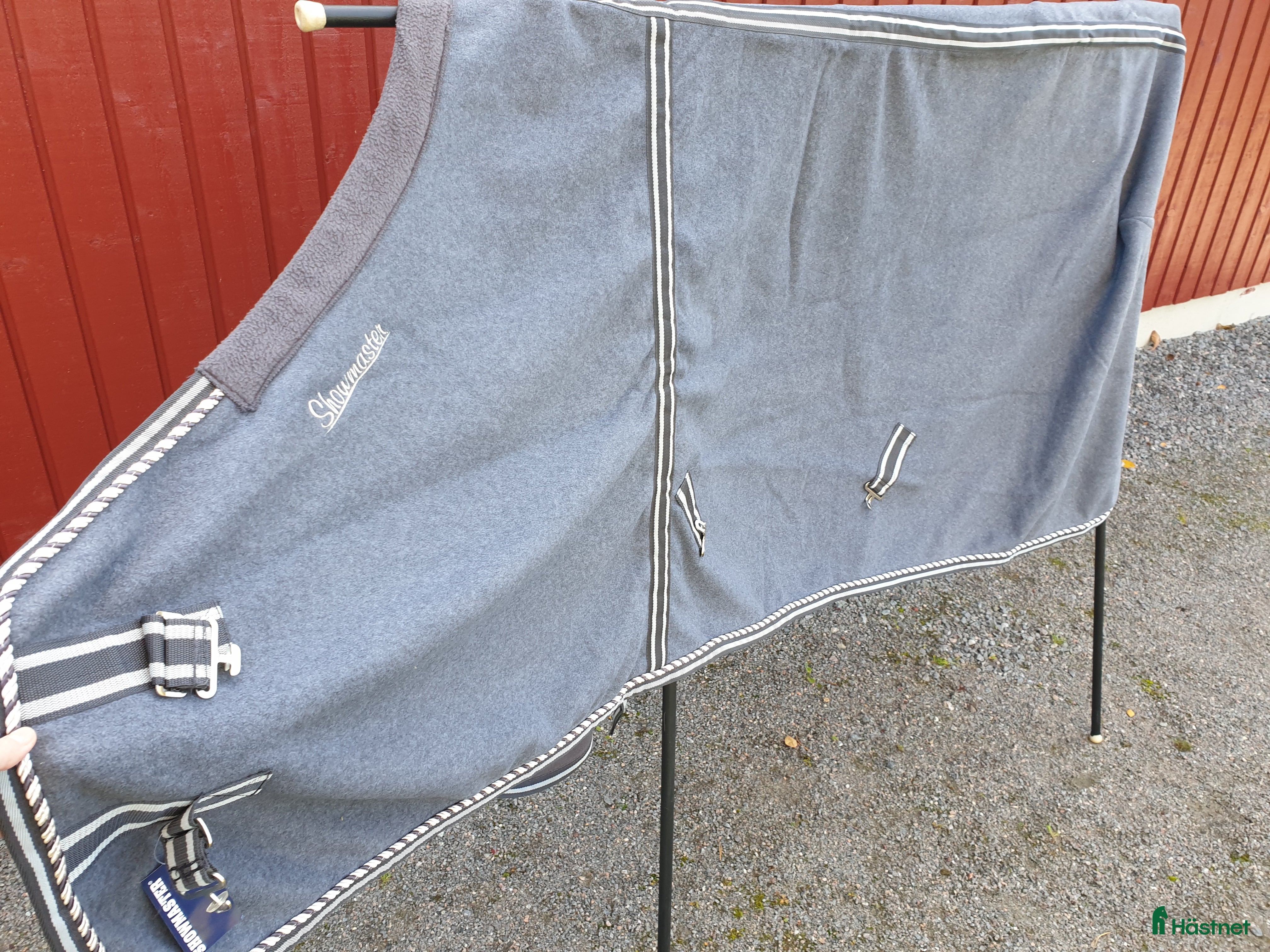 Täcken hästutrustning till salu: Tjockt fleecetäcke, 165 cm i Lerum - Annons 15