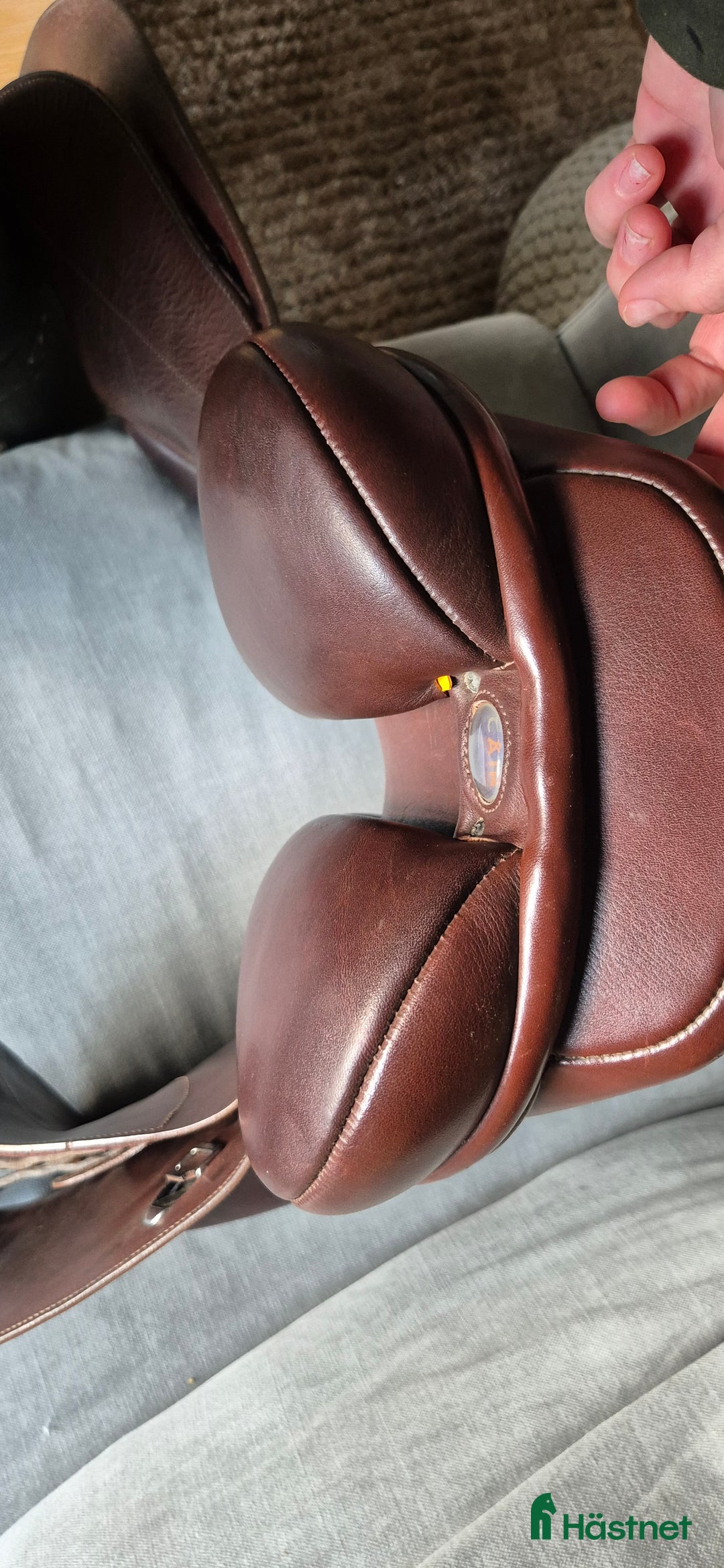 Sadlar hästutrustning till salu: Bates hoppsadel ponny i Värmdö - Annons 6