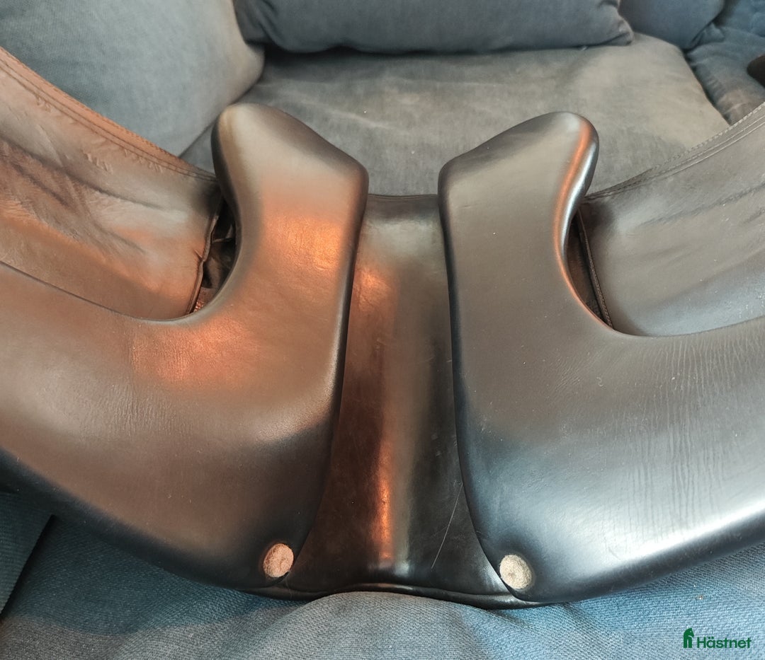 Sadlar hästutrustning till salu: Draupnir SP 17" i Farsta - Annons 6