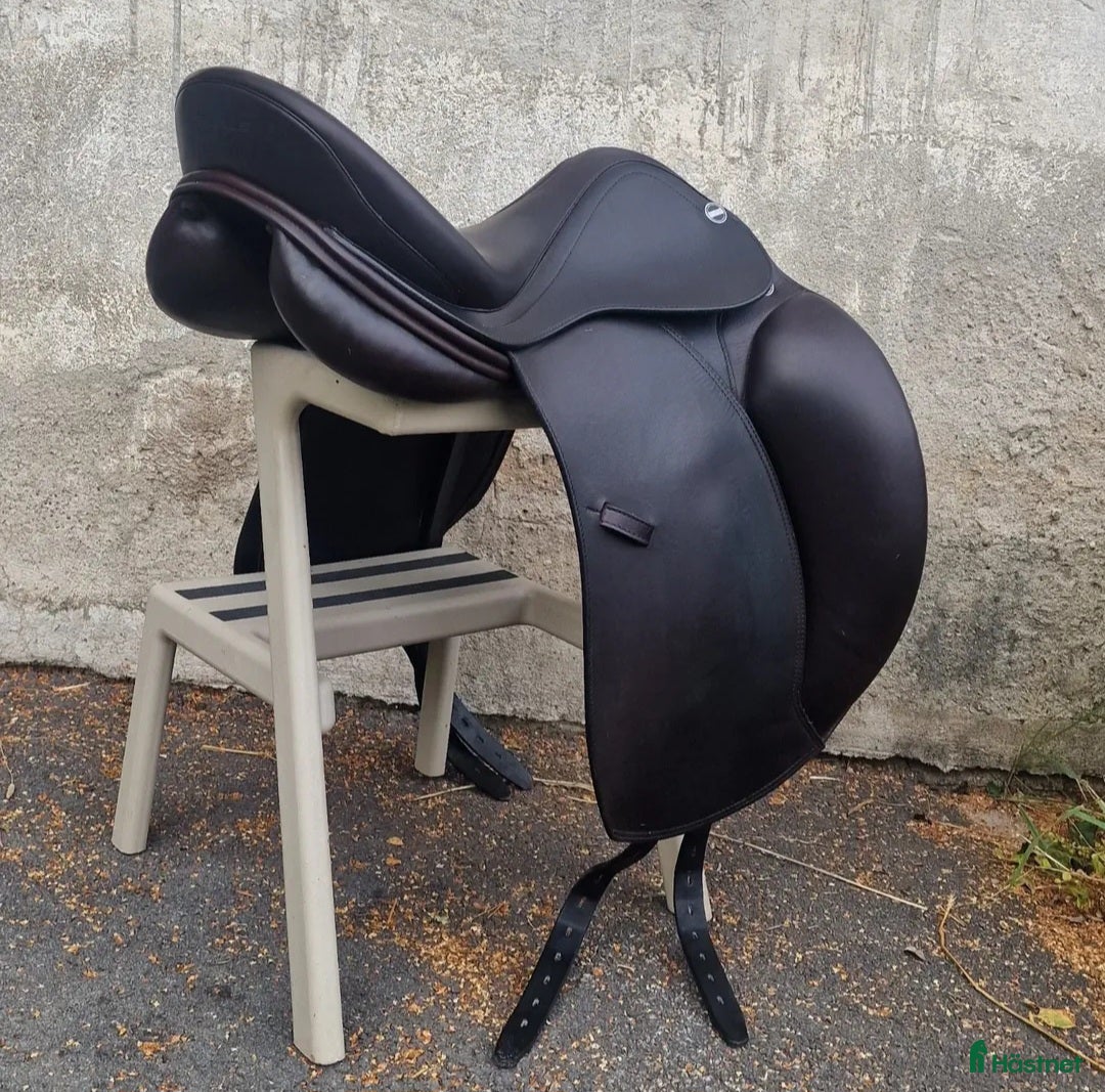 Sadlar hästutrustning till salu: Erreplus Adelinde SL i Matfors - Annons 4
