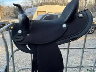 Sadlar hästutrustning Abetta sadel. i Stöde - Annons 16