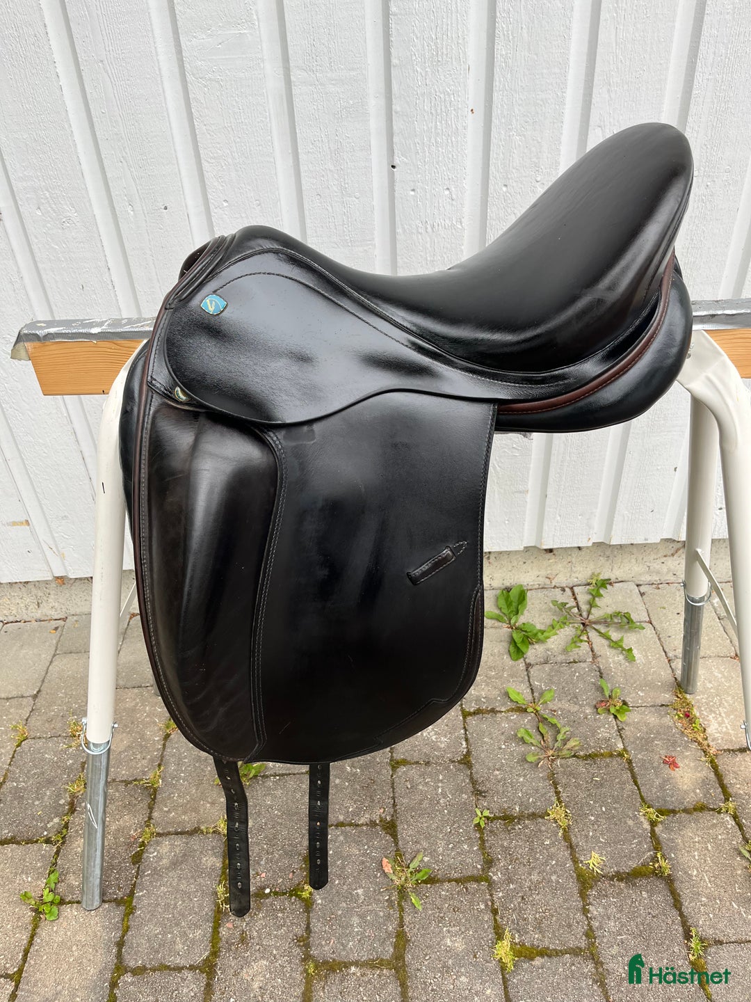 Sadlar hästutrustning till salu: Prestige Rembrandt dressyrsadel  i Västerås - Annons 1