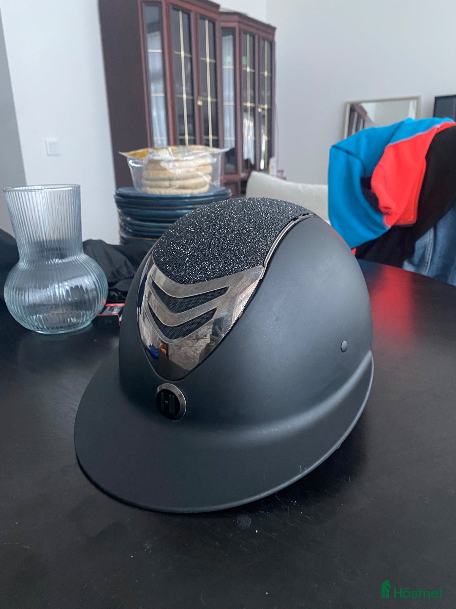 Hjälmar ryttarutrustning till salu: Onek MIPS hjälm - Annons 3