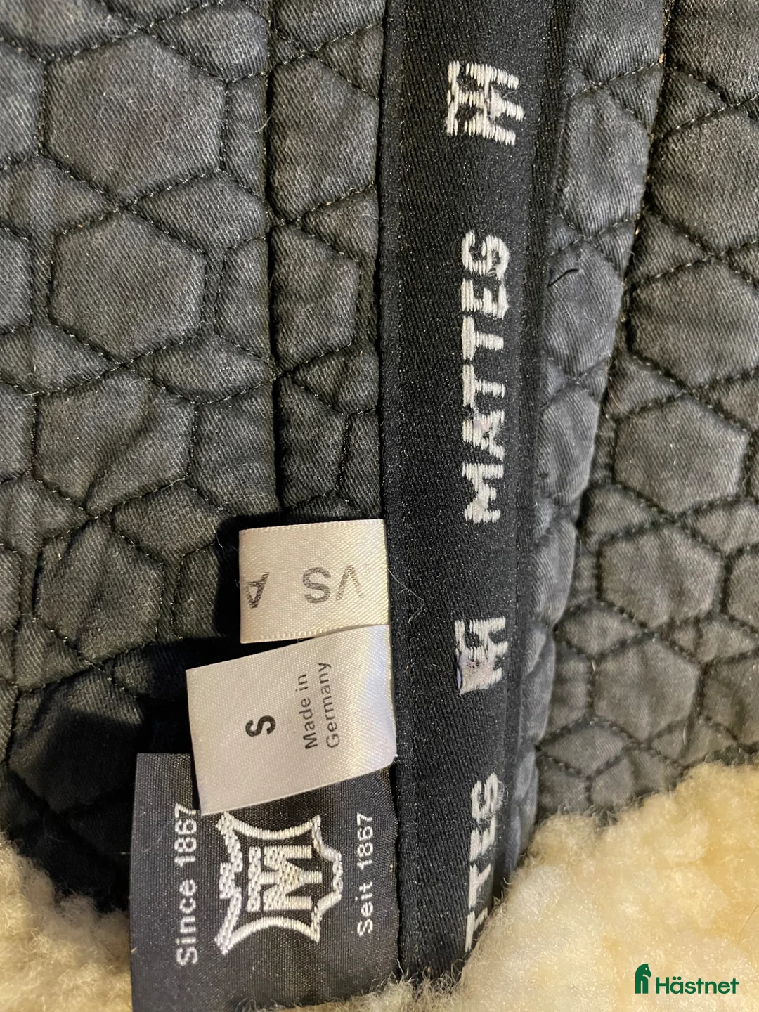 Sadeltillbehör hästutrustning till salu: Fårskinnspadd Mattes - Annons 2