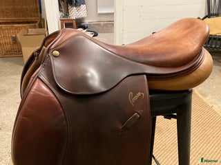 Sadlar hästutrustning till salu: Pessoa sadel 17tum MW i Järna - Annons 13