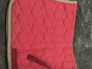 Schabrak & Vojlockar hästutrustning till salu: schabrak i Skattkärr - Annons 2