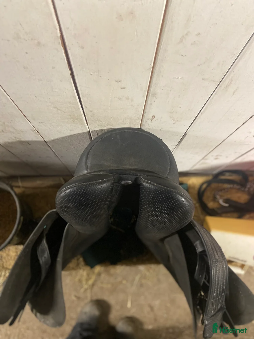 Sadlar hästutrustning till salu: Vintec sadel 17" - Annons 6