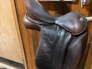 Sadlar hästutrustning WOW sadel, Deep Seat (17”), DWG-paneler, Flair i Uppsala - Annons 15