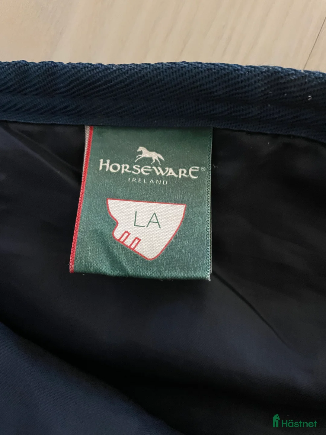 Täcken hästutrustning till salu: Vattentät och fodrat amigo täcke!  i Strandbaden - Annons 4