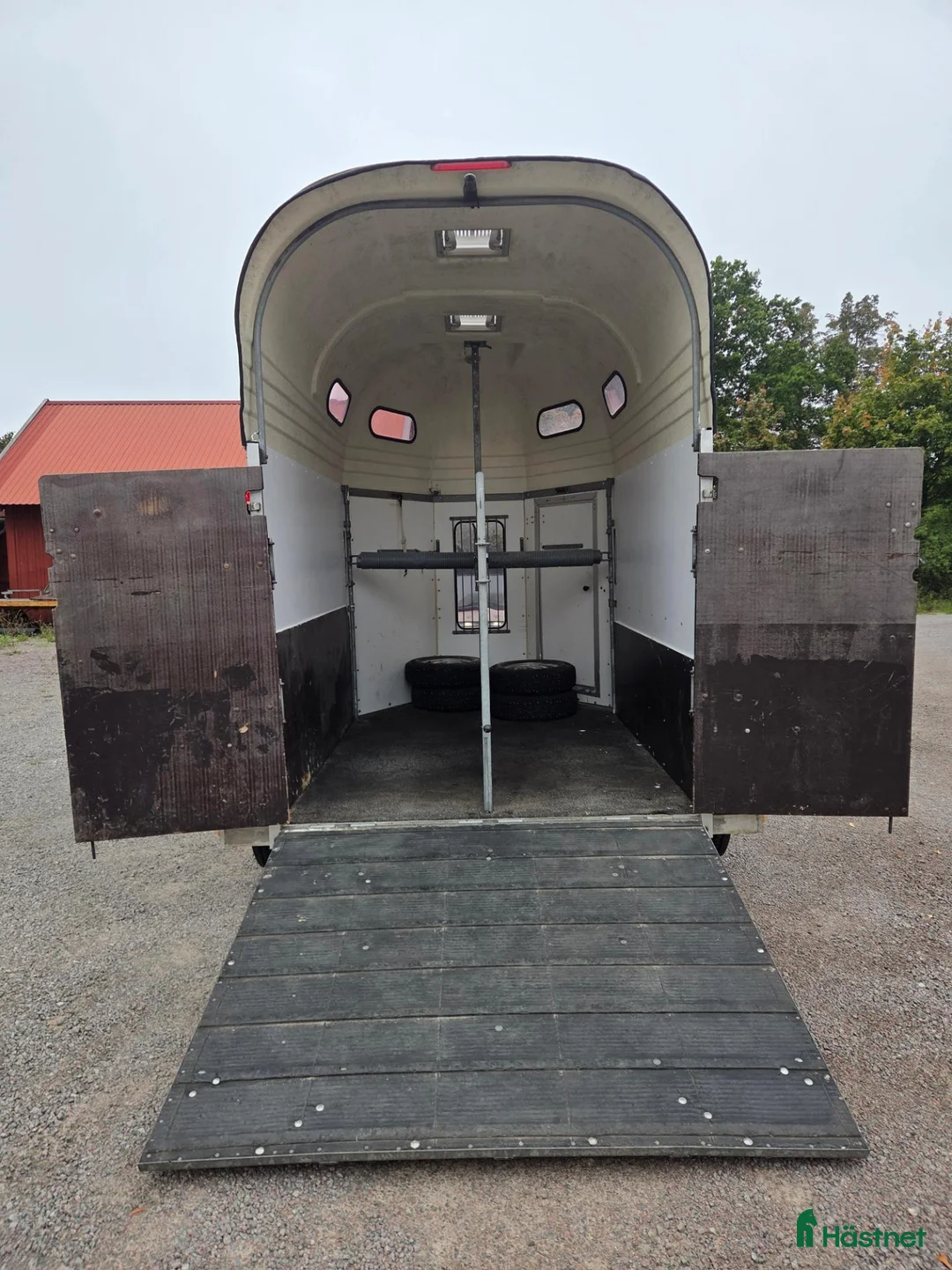 Hästtransporter  fordon & transport till salu: Boj Bravo 216 EH, nyrenoverad, nybesiktad i Färjestaden - Annons 3