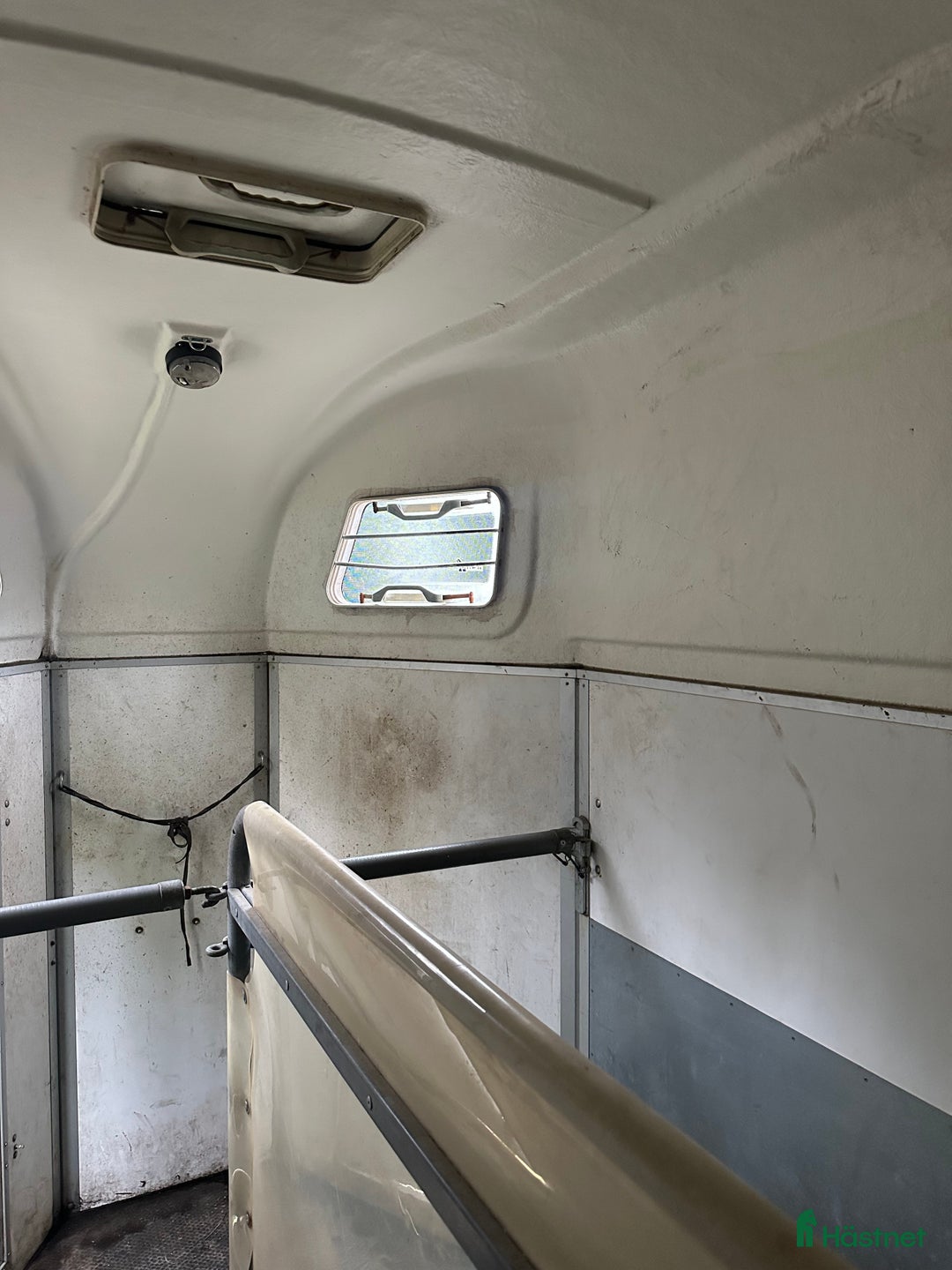 Hästtransporter  fordon & transport till salu: Besiktigad till 2026.05.31 körbar med häst, renove i Årjäng - Annons 6