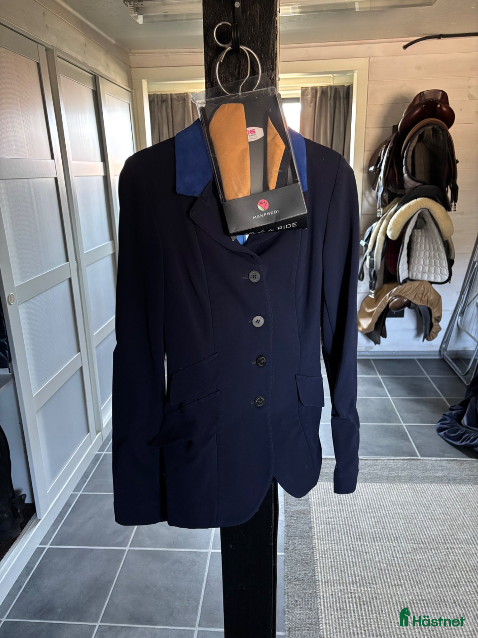 Jackor & Kavajer ryttarutrustning till salu: Manfredi kavaj - Annons 6