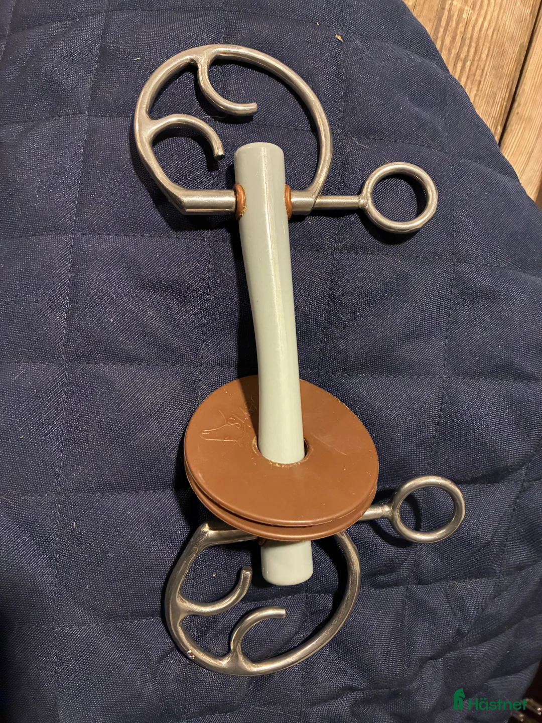 Bett hästutrustning till salu: Flippan bett nytt i Stora Höga - Annons 2