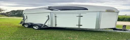 Hästtransporter  fordon & transport till salu: Atec Starline med sadelkammare - Annons 1