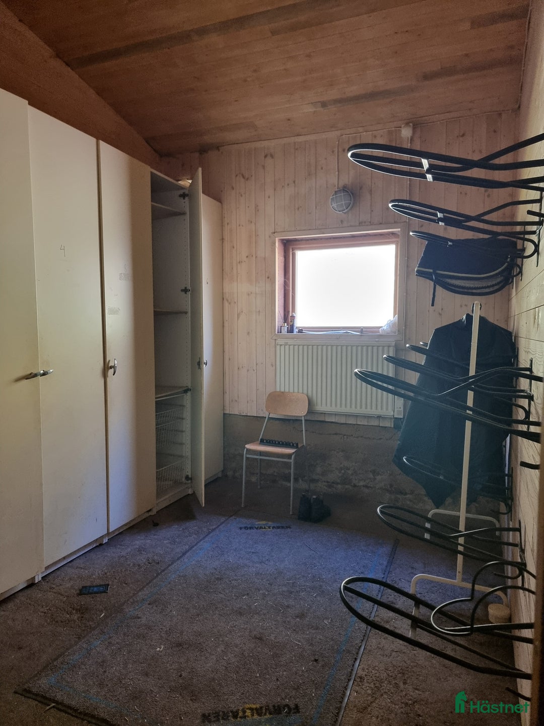  stallplats finnes: Stall med 6 boxar uthyres i Västerhaninge i Västerhaninge - Annons 3