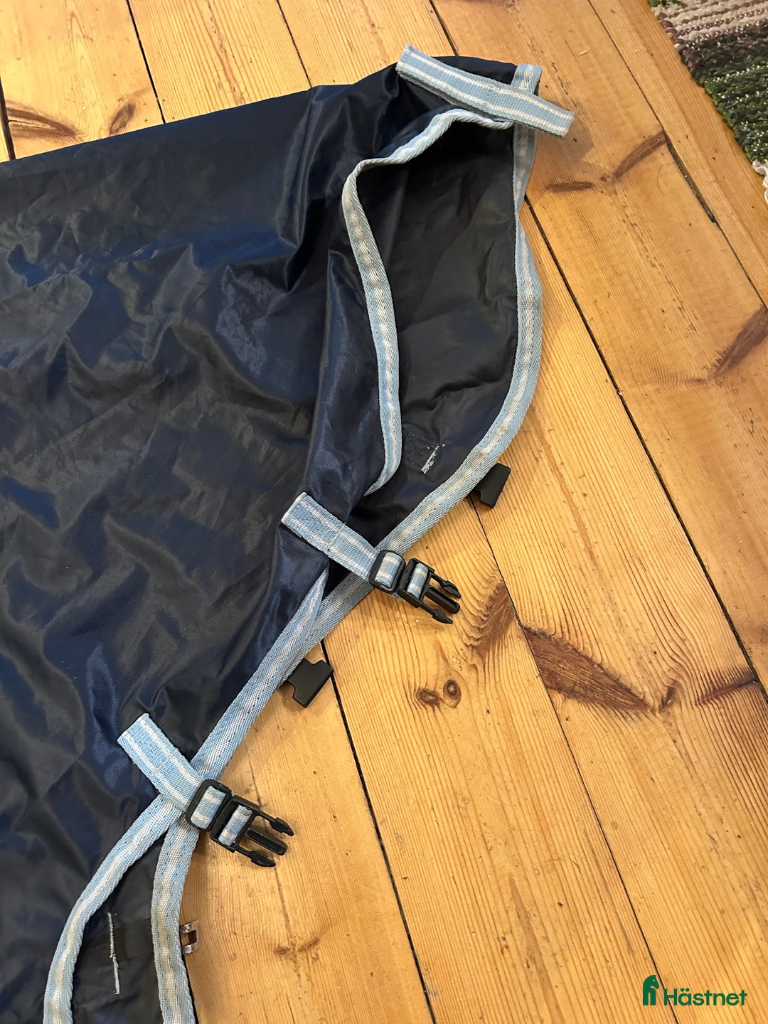 Täcken hästutrustning till salu: Regnridtäcke i Sala - Annons 2