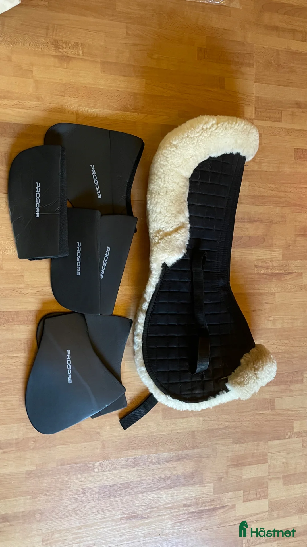 Sadeltillbehör hästutrustning till salu: Le Mieux padd med ilägg - Annons 2