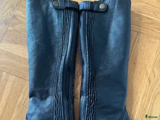 Övrigt Ridkläder ryttarutrustning till salu: Shortshaps i Fagersta - Annons 24