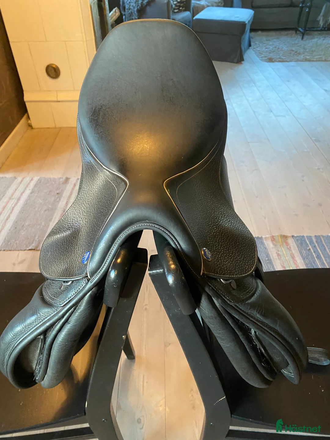 Sadlar hästutrustning till salu: Lippo sadel i nyskick i Fjärås - Annons 2