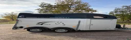 Hästtransporter  fordon & transport till salu: Hästtransport frontutlastning full aluminium  - Annons 5