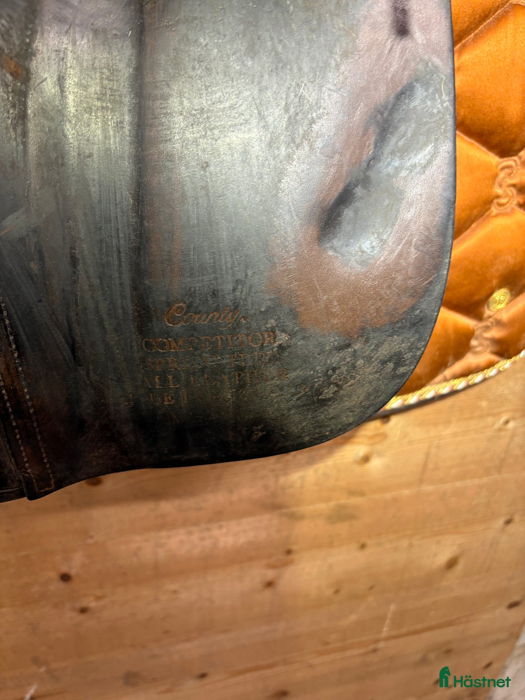 Sadlar hästutrustning till salu: Äldre County Competitor i Vittsjö - Annons 4