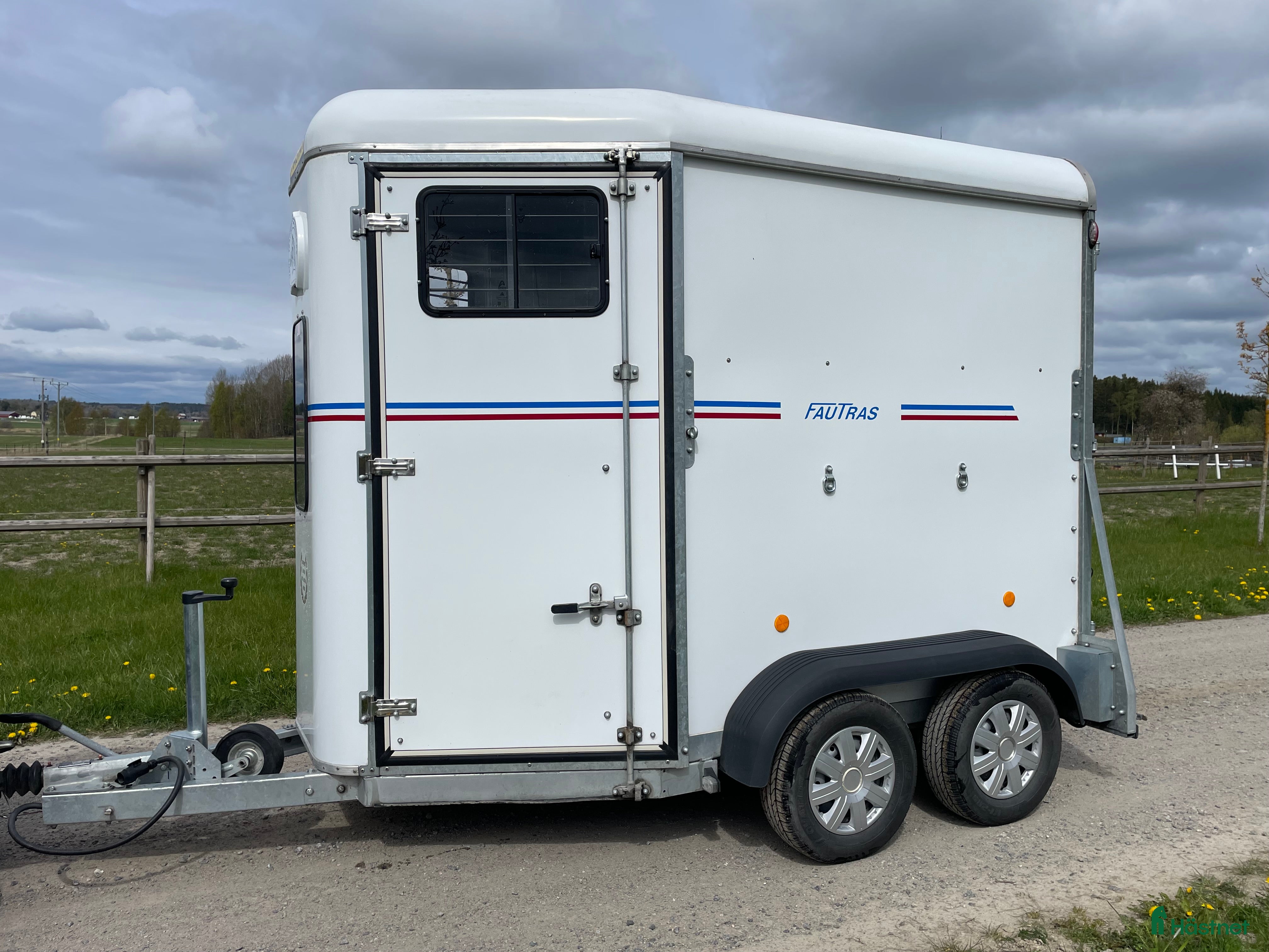 Hästtransporter  fordon & transport till salu: Fautras Provan Premium -21 i Sorunda - Annons 2