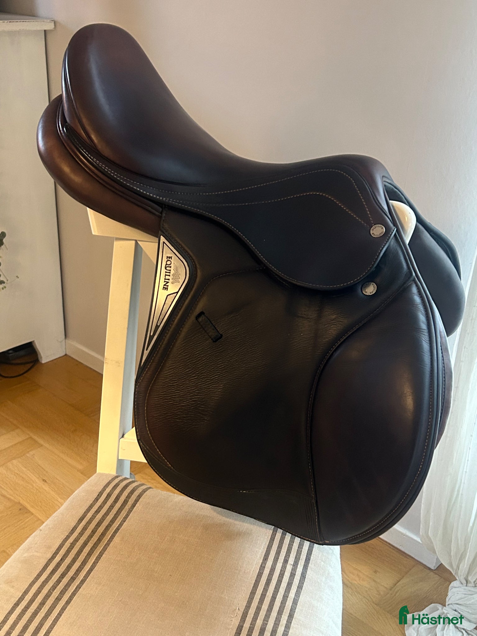 Sadlar hästutrustning Hoppsadel Equiline Nick Skelton 17” Brun - Annons 3