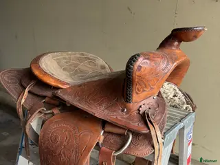 Sadlar hästutrustning Westernsadel med fina detaljer - Annons 4