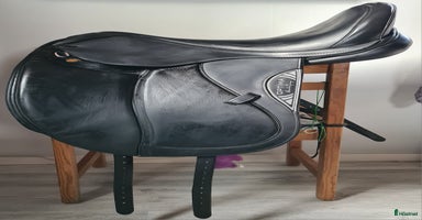 Sadlar hästutrustning till salu i Degerfors - Annons 9